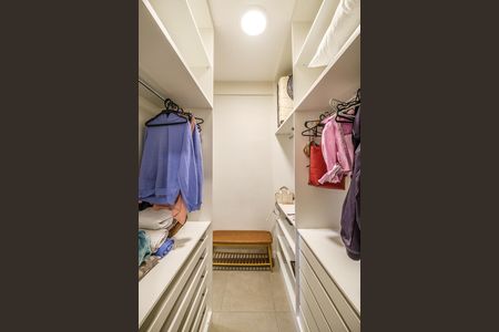 Apartamento para alugar com 90m², 2 quartos e sem vagaCloset