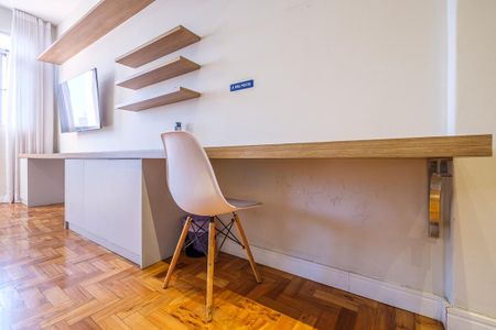 Apartamento para alugar com 90m², 2 quartos e sem vagaSala