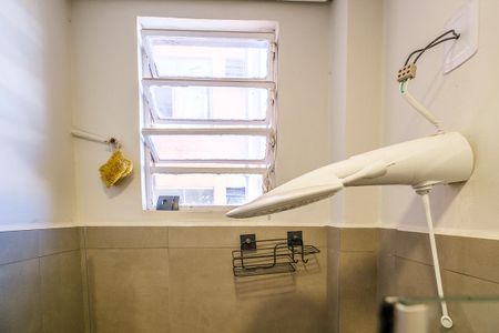 Apartamento para alugar com 90m², 2 quartos e sem vagaBanheiro do Quarto 