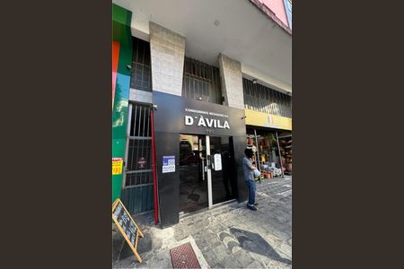 Apartamento para alugar com 90m², 2 quartos e sem vagaFachada