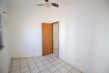 Casa de condomínio à venda com 70m², 3 quartos e 1 vagaQuarto 2