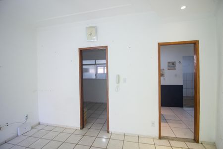 Sala de casa de condomínio à venda com 3 quartos, 70m² em Alvorada, Contagem