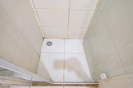 Apartamento para alugar com 60m², 2 quartos e 1 vaga Apartamento para alugar com 60m², 2 quartos e 1 vagaBanheiro da Suíte