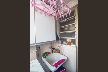 Apartamento à venda com 60m², 2 quartos e 1 vaga Apartamento à venda com 60m², 2 quartos e 1 vagaÁrea de Serviço