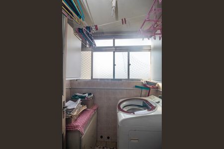 Apartamento à venda com 60m², 2 quartos e 1 vaga Apartamento à venda com 60m², 2 quartos e 1 vagaÁrea de Serviço