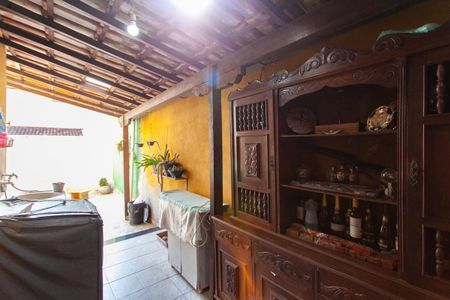 Casa à venda com 123m², 4 quartos e 1 vaga Casa à venda com 123m², 4 quartos e 1 vagaÁrea de Serviço