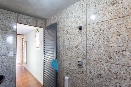 Casa à venda com 123m², 4 quartos e 1 vaga Casa à venda com 123m², 4 quartos e 1 vagaBanheiro Social 2