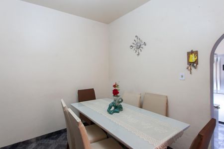 Casa à venda com 123m², 4 quartos e 1 vaga Casa à venda com 123m², 4 quartos e 1 vagaSala de Jantar