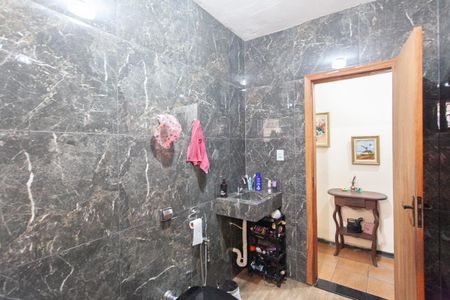 Casa à venda com 123m², 4 quartos e 1 vaga Casa à venda com 123m², 4 quartos e 1 vagaBanheiro Social 1