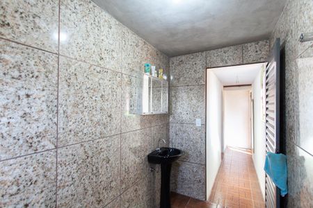 Casa à venda com 123m², 4 quartos e 1 vaga Casa à venda com 123m², 4 quartos e 1 vagaBanheiro Social 2