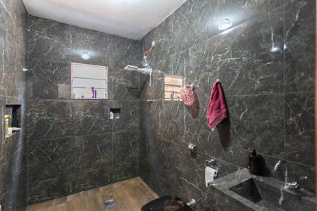 Casa à venda com 123m², 4 quartos e 1 vaga Casa à venda com 123m², 4 quartos e 1 vagaBanheiro Social 1