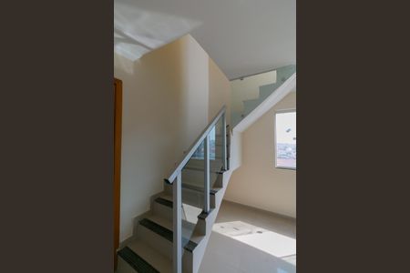 Apartamento à venda com 120m², 3 quartos e 2 vagasEscada