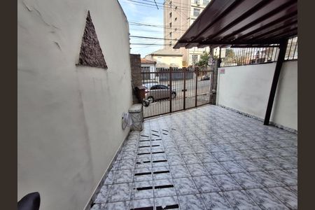 Casa à venda com 160m², 3 quartos e 2 vagasFoto 01
