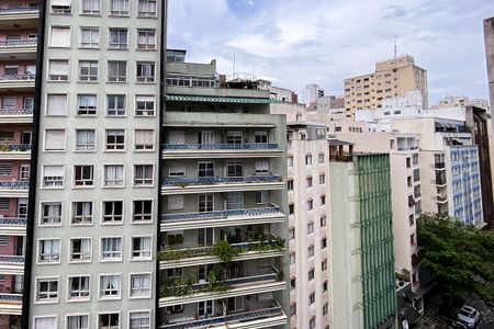 Vista da Sala de apartamento à venda com 2 quartos, 142m² em Bela Vista, São Paulo