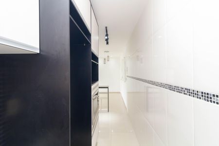 Apartamento para alugar com 52m², 2 quartos e 1 vaga Apartamento para alugar com 52m², 2 quartos e 1 vagaCozinha e Área de Serviço