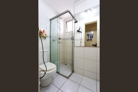 Apartamento à venda com 81m², 2 quartos e 2 vagas Apartamento à venda com 81m², 2 quartos e 2 vagasBanheiro