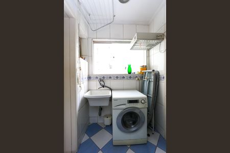 Apartamento à venda com 81m², 2 quartos e 2 vagas Apartamento à venda com 81m², 2 quartos e 2 vagasÁrea de Serviço