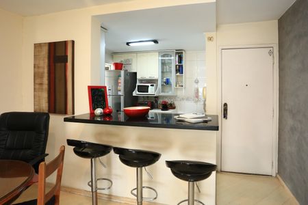 Apartamento à venda com 81m², 2 quartos e 2 vagas Apartamento à venda com 81m², 2 quartos e 2 vagasCozinha