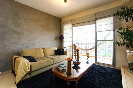 Apartamento à venda com 81m², 2 quartos e 2 vagas Apartamento à venda com 81m², 2 quartos e 2 vagasSala