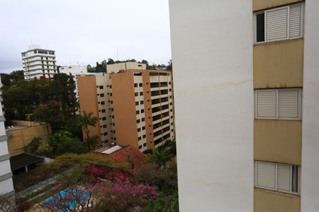 Apartamento à venda com 81m², 2 quartos e 2 vagas Apartamento à venda com 81m², 2 quartos e 2 vagasQuarto 2 vista