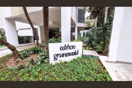 Apartamento à venda com 81m², 2 quartos e 2 vagas Apartamento à venda com 81m², 2 quartos e 2 vagasFachada