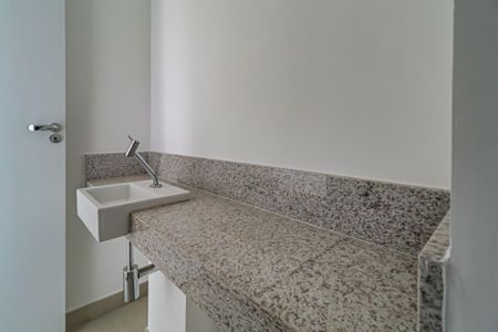 Lavabo de apartamento à venda com 3 quartos, 113m² em Mirandópolis, São Paulo