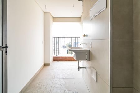 Apartamento à venda com 113m², 3 quartos e 2 vagas Apartamento à venda com 113m², 3 quartos e 2 vagasÁrea de Serviço