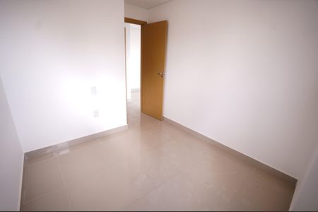Apartamento para alugar com 61m², 2 quartos e 1 vagaQuarto