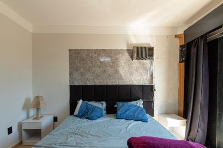 Casa de condomínio para alugar com 400m², 4 quartos e 5 vagas Casa de condomínio para alugar com 400m², 4 quartos e 5 vagasSuíte