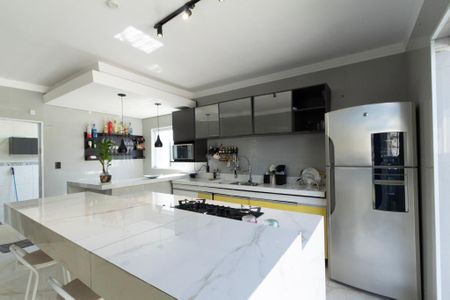 Casa de condomínio para alugar com 400m², 4 quartos e 5 vagas Casa de condomínio para alugar com 400m², 4 quartos e 5 vagasCozinha