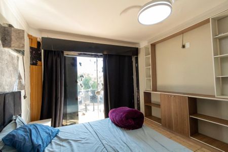 Casa de condomínio para alugar com 400m², 4 quartos e 5 vagas Casa de condomínio para alugar com 400m², 4 quartos e 5 vagasSuíte