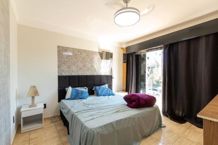 Casa de condomínio para alugar com 400m², 4 quartos e 5 vagas Casa de condomínio para alugar com 400m², 4 quartos e 5 vagasSuíte