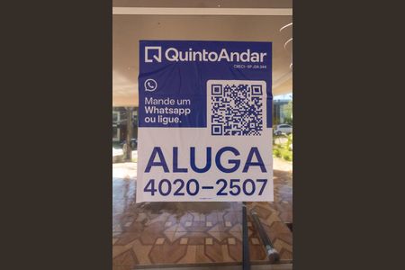 Casa de condomínio para alugar com 400m², 4 quartos e 5 vagas Casa de condomínio para alugar com 400m², 4 quartos e 5 vagasPlaca
