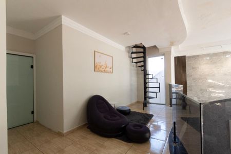 Casa de condomínio para alugar com 400m², 4 quartos e 5 vagas Casa de condomínio para alugar com 400m², 4 quartos e 5 vagasCorredor