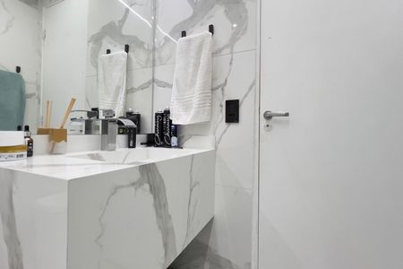 Apartamento à venda com 68m², 2 quartos e 1 vagaBanheiro da Suíte