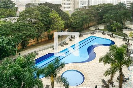 Apartamento à venda com 93m², 2 quartos e 2 vagasÁrea comum - Piscina