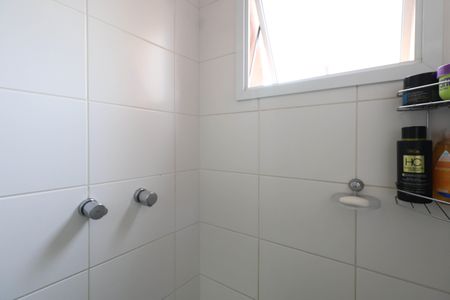 Apartamento à venda com 93m², 2 quartos e 2 vagasBanheiro da Suíte