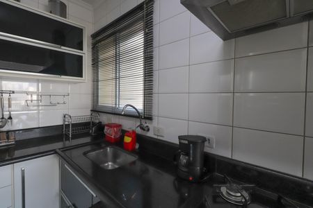 Apartamento à venda com 93m², 2 quartos e 2 vagasCozinha