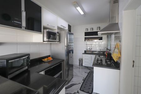 Apartamento à venda com 93m², 2 quartos e 2 vagasCozinha
