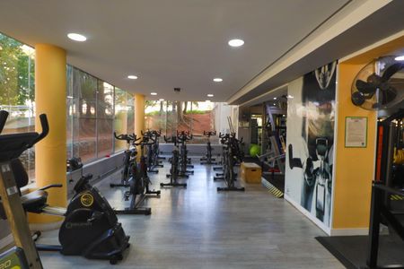 Apartamento à venda com 93m², 2 quartos e 2 vagasÁrea comum - Academia