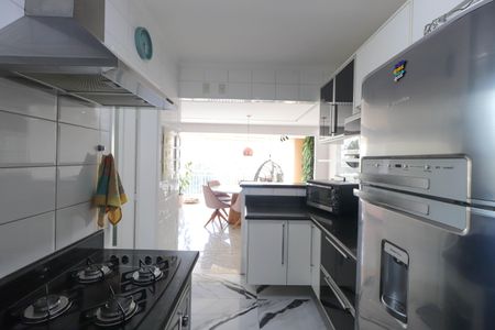 Apartamento à venda com 93m², 2 quartos e 2 vagasCozinha