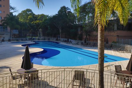 Apartamento à venda com 93m², 2 quartos e 2 vagasÁrea comum - Piscina