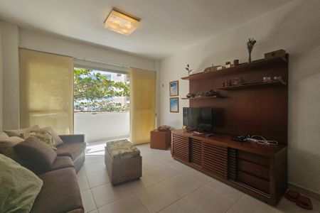 Sala de apartamento para alugar com 3 quartos, 80m² em Tortuga, Guarujá
