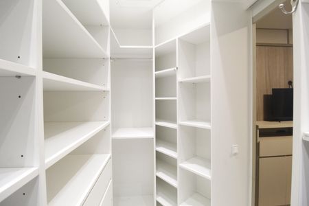 Casa à venda com 129m², 3 quartos e 3 vagasCloset da Suíte 3