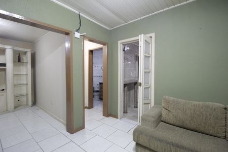 Sala de casa à venda com 3 quartos, 129m² em Rubem Berta, Porto Alegre