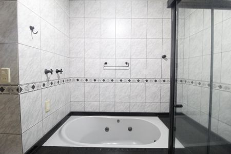 Casa à venda com 129m², 3 quartos e 3 vagasBanheiro Social