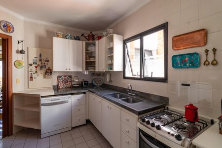 Apartamento à venda com 173m², 2 quartos e 3 vagasCozinha