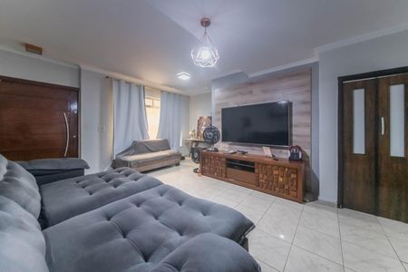 Casa para alugar com 190m², 3 quartos e 2 vagasSala