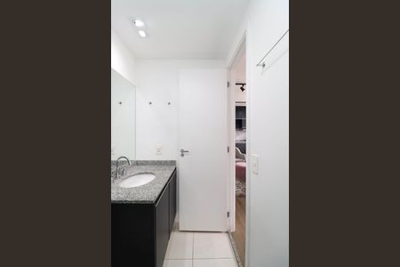 Studio para alugar com 40m², 1 quarto e 1 vaga Studio para alugar com 40m², 1 quarto e 1 vagaBanheiro