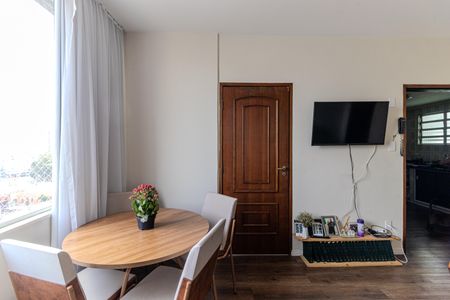 Apartamento à venda com 50m², 1 quarto e sem vagaSala